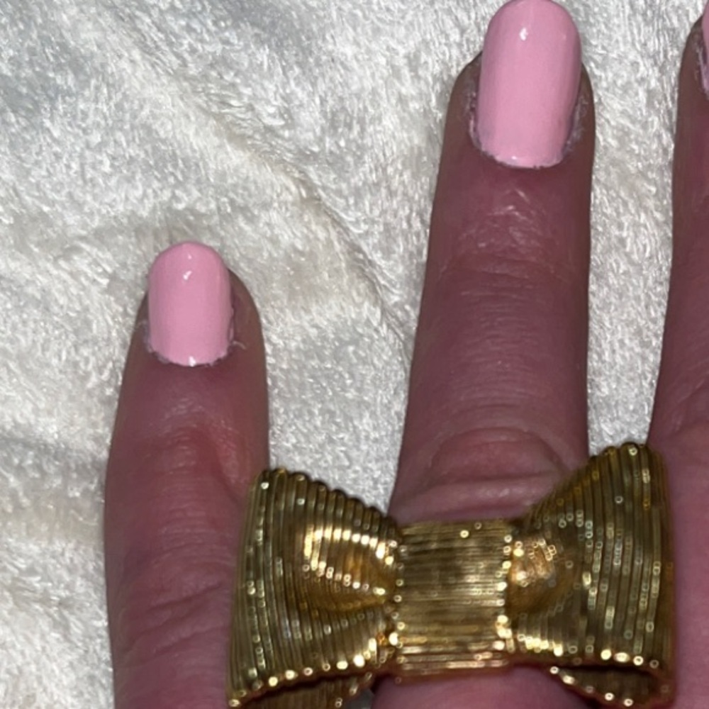 Kate Spade Gold Textured Bow Ring - Picture 5 of 6